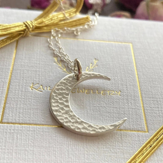 sterling silver crescent moon necklace